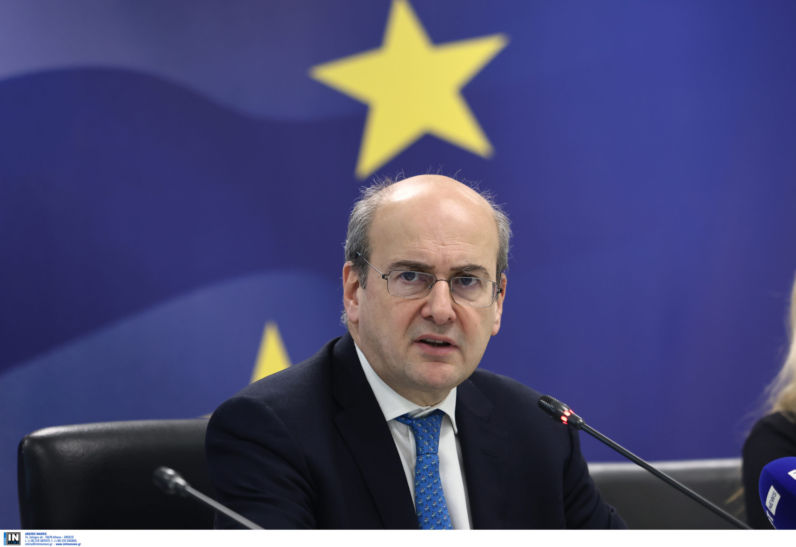 Τα μέτρα για τις τράπεζες – Χατζηδάκης: Από πότε θα ισχύσει η μηδενική χρέωση για πληρωμή λογαριασμών και οφειλών στο Δημόσιο