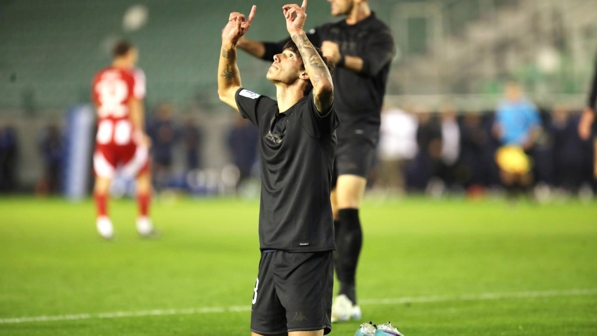 Ελία Τζιάνι: Η αφιέρωση που έκανε ο επιθετικός της Καλλιθέας, που ισοφάρισε τον Ολυμπιακό, στον αδερφό του – ΦΩΤΟ