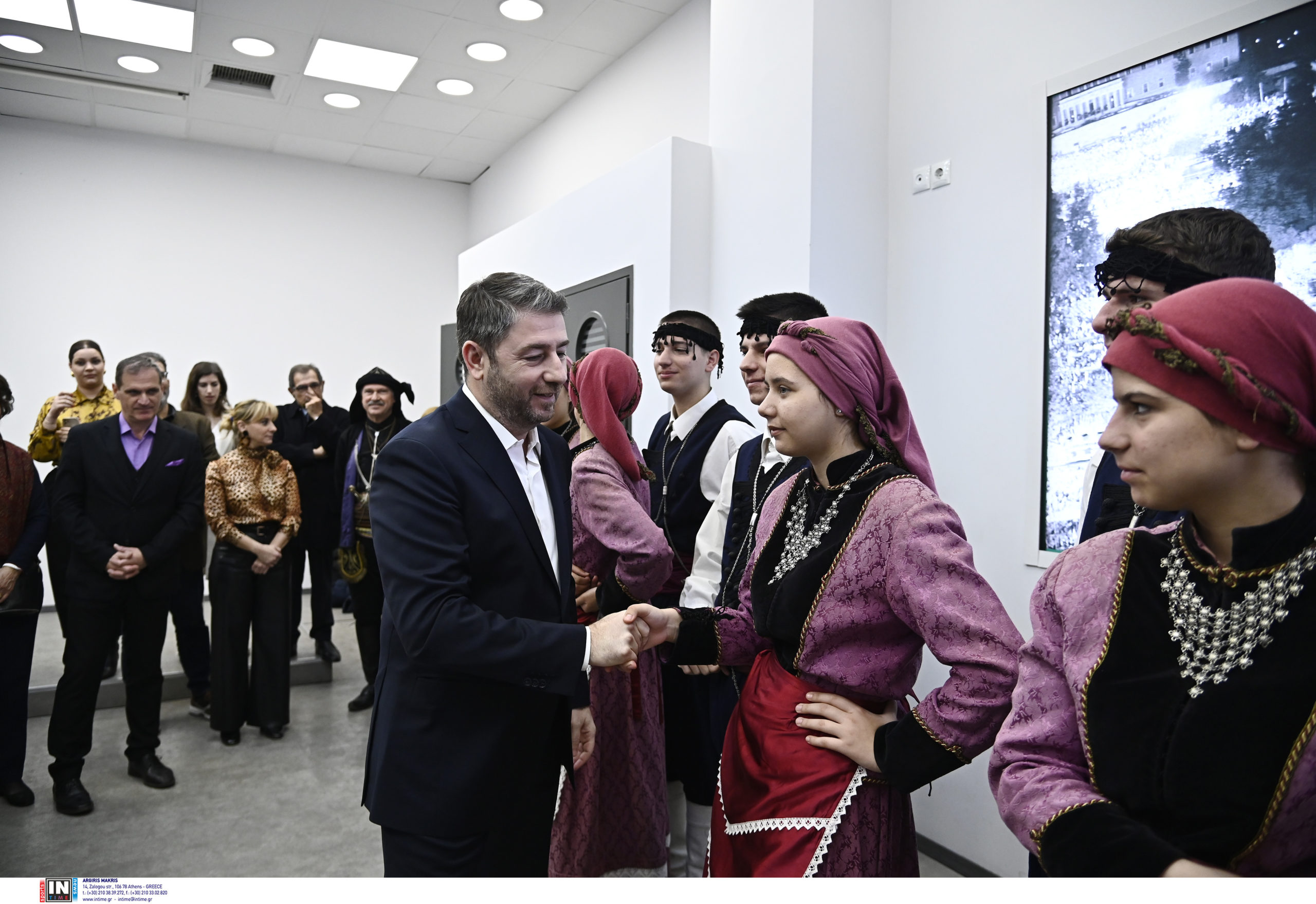 Τα πρωτοχρονιάτικα κάλαντα άκουσε ο Νίκος Ανδρουλάκης