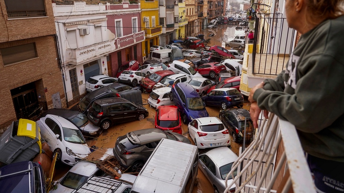 Ισπανία: Τουλάχιστον 100.000 διαδηλωτές κατήγγειλαν τη διαχείριση των πλημμυρών στη Βαλένθια από τις αρχές