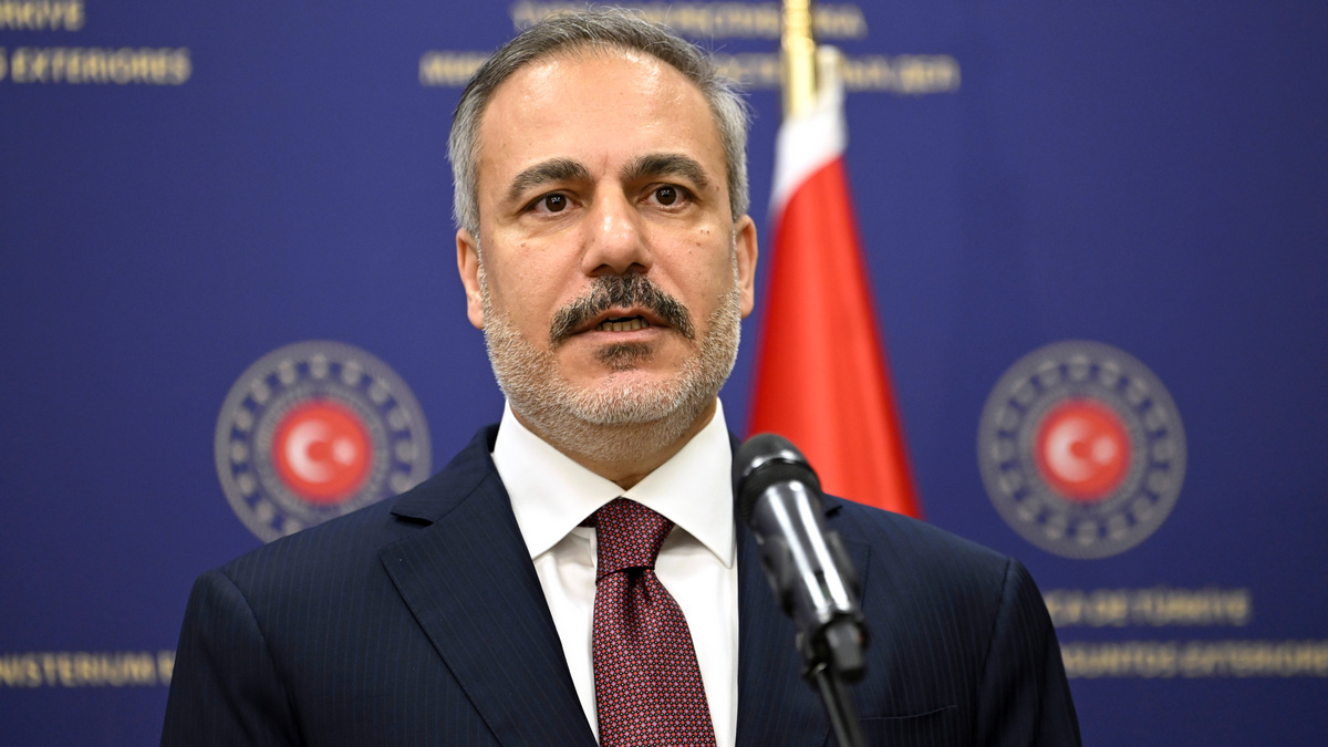 Φιντάν: «Θα κάνουμε ό,τι χρειαστεί εάν η κυβέρνηση της Συρίας δεν αντιμετωπίσει το ζήτημα των Κούρδων μαχητών»