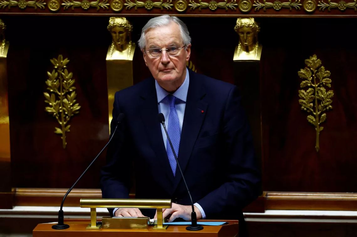 Γαλλία: Κατέρρευσε η κυβέρνηση Μπαρνιέ – Δεκτή η πρόταση μομφής της αντιπολίτευσης – Τι είπε ο Γάλλος πρωθυπουργός