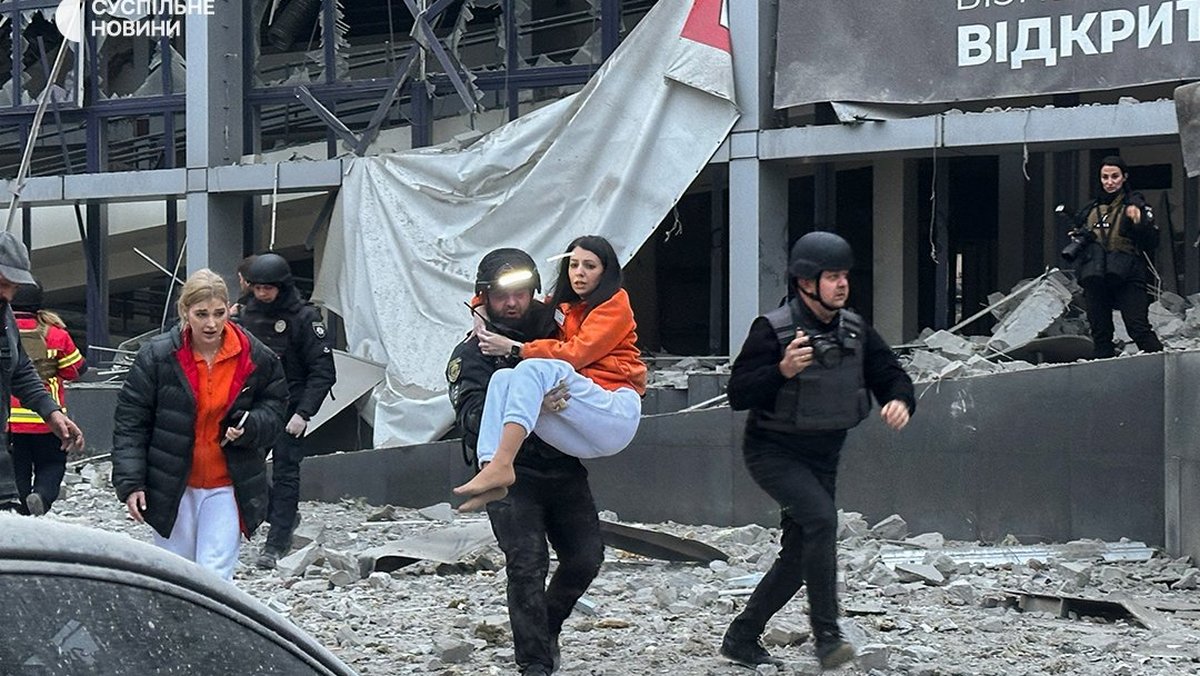 Πόλεμος στην Ουκρανία: Στους 4 έφτασαν οι νεκροί και στους 19 οι τραυματίες από την ρωσική επίθεση – Καταστράφηκε ιδιωτική κλινική στη Ζαπορίζια