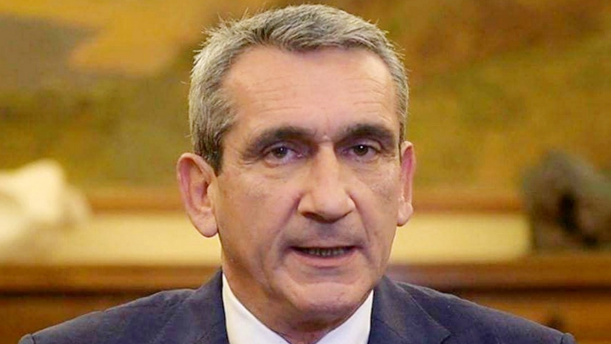 Γιώργος Χατζημάρκος: Ο περιφερειάρχης Νοτίου Αιγαίου για τις πλημμύρες στη Ρόδο – «Είναι το μεγαλύτερο φαινόμενο που έχει βιώσει ποτέ το νησί»