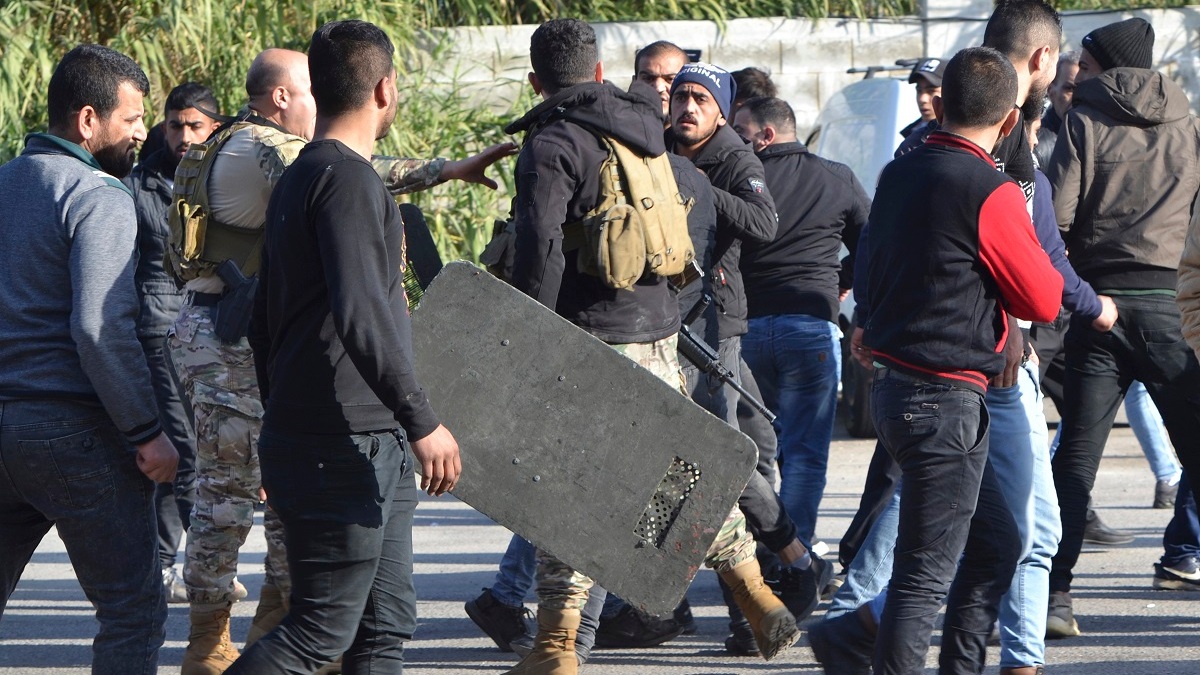 ΕΕ: Δεν είναι «εφικτή» σε αυτό το στάδιο η απέλαση Σύρων πολιτών