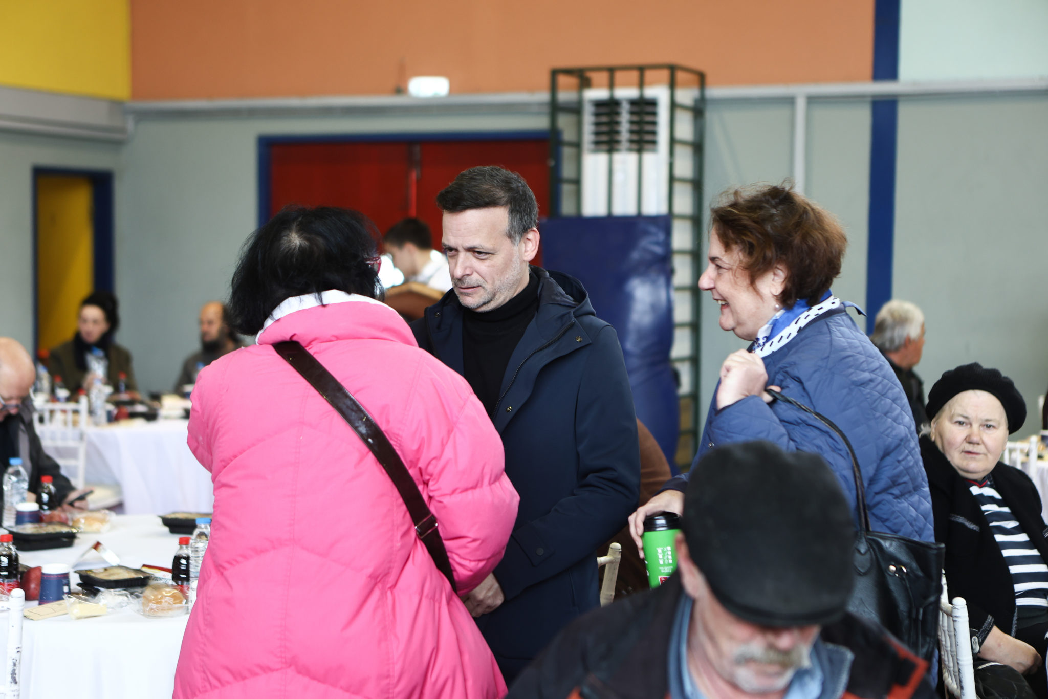 «Γεύματα αγάπης» από τον Δήμο Αθηναίων