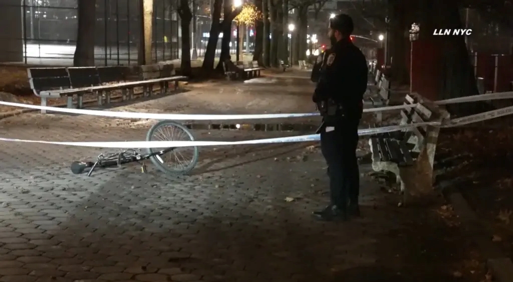 Σοκ στο Μπρούκλιν: Άγρια επίθεση με κατσαβίδι κατά 16χρονου – Δέχθηκε 5 χτυπήματα στο στήθος