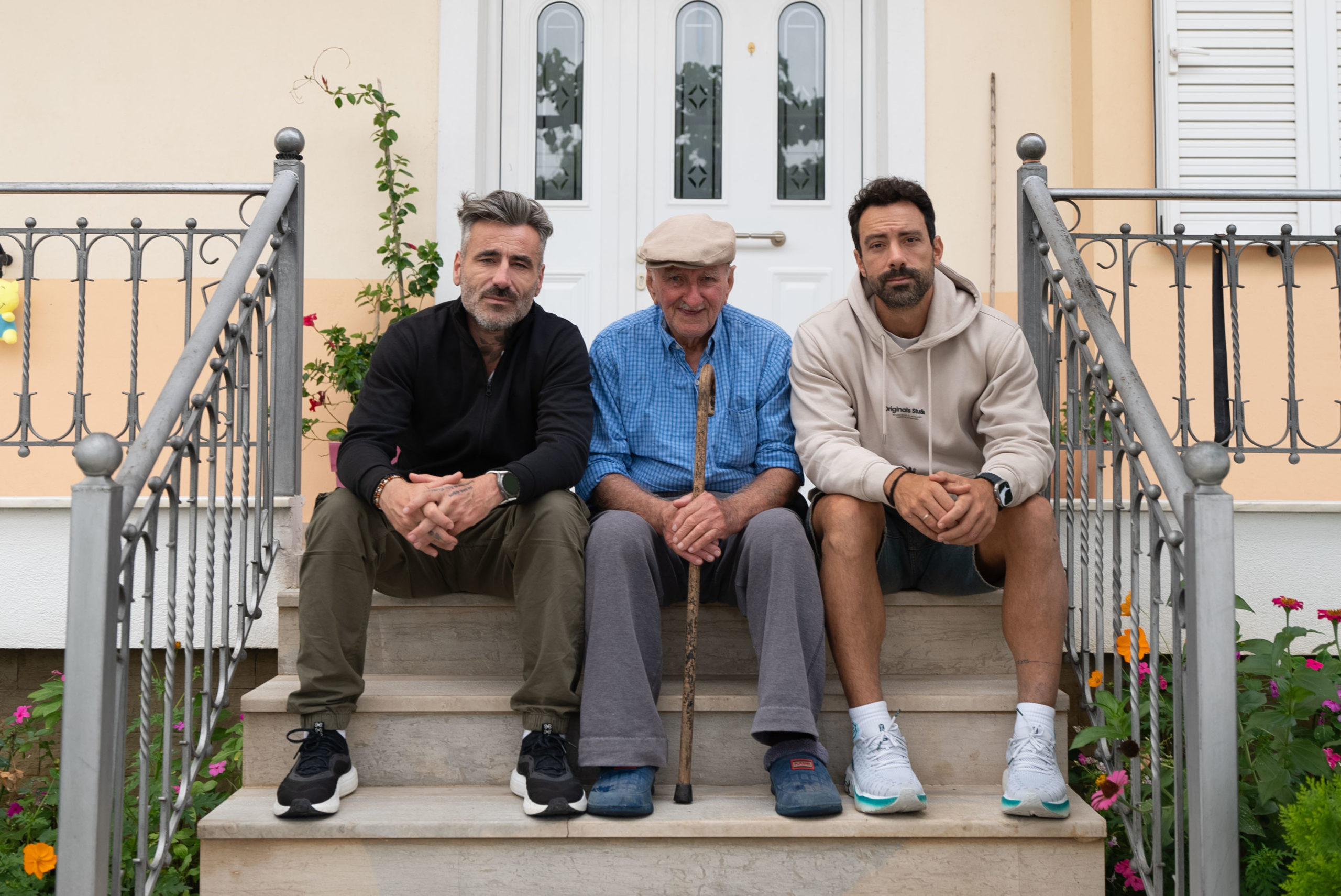 The Reunion: Ο Σάκης και ο Γιώργος μας ξεναγούν στην Αλβανία