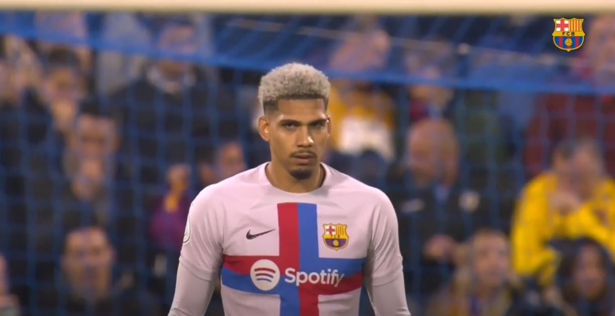 Μπαρτσελόνα: Στην αποστολή ο Αραούχο για το ματς με την Ντόρτμουντ