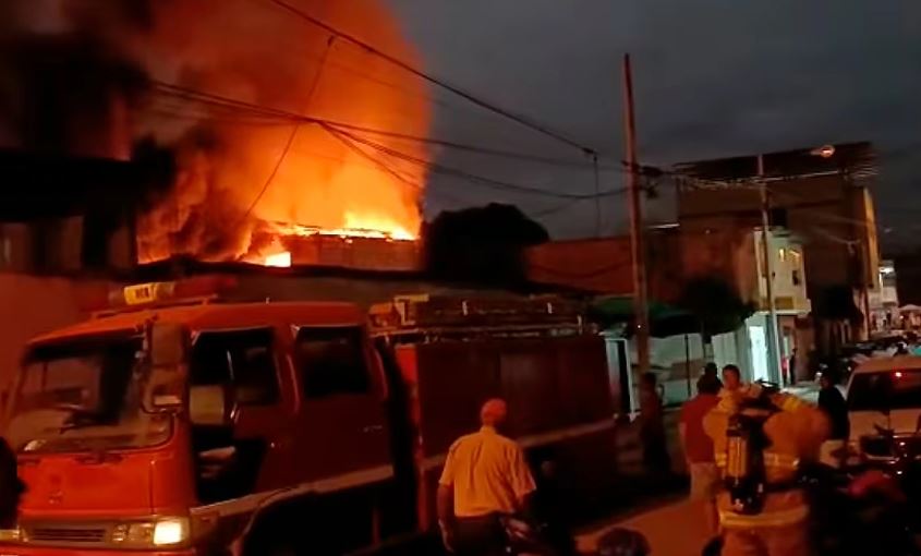 Βενεζουέλα: Εννέα νεκροί έπειτα από έκρηξη φιάλης αερίου – Ανάμεσά τους 7 παιδιά – Βίντεο