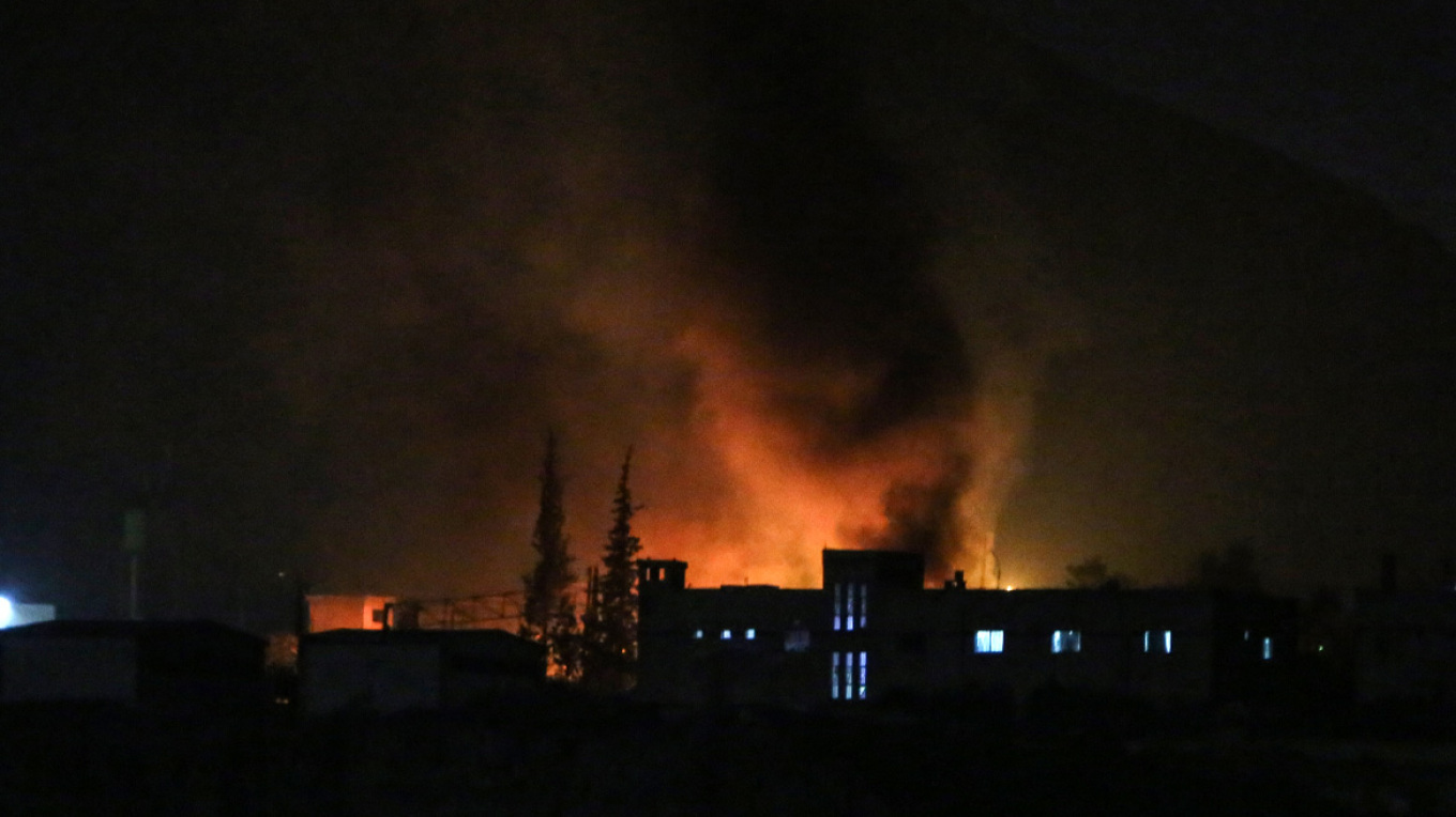 Ισραήλ: Βομβάρδισε αεροπορικές βάσεις στη Συρία – Καταγγελία ΟΗΕ για το Γκολάν