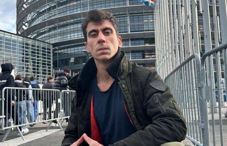 Φειδίας Παναγιώτου: Ο αντιπρόεδρος της Ευρωβουλής τον κατηγορεί για ψευδείς ισχυρισμούς – «Αν θες να είσαι πολιτικός, μάθε σωστά τους κανόνες»