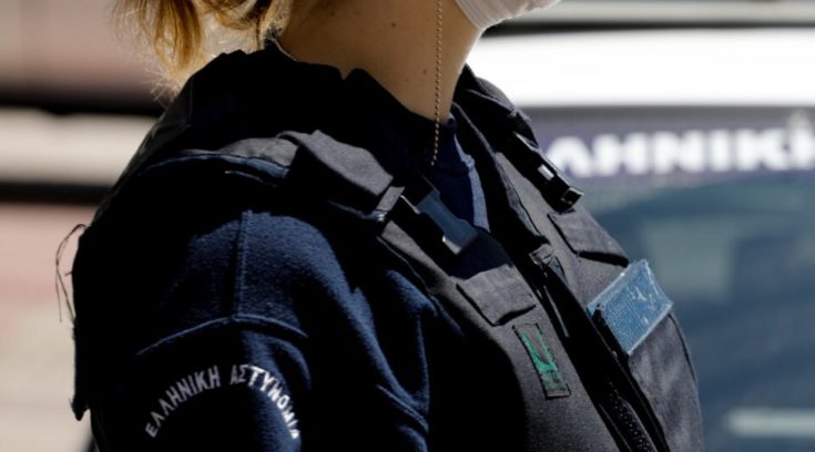 Γυναίκα Αστυνομικός