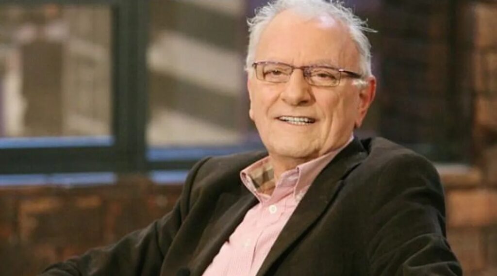 Γιώργος Παπαδάκης για τον θάνατο του Κώστα Χαρδαβέλλα: «Μία από τις ειδήσεις που δεν θα ήθελα ποτέ να πω»