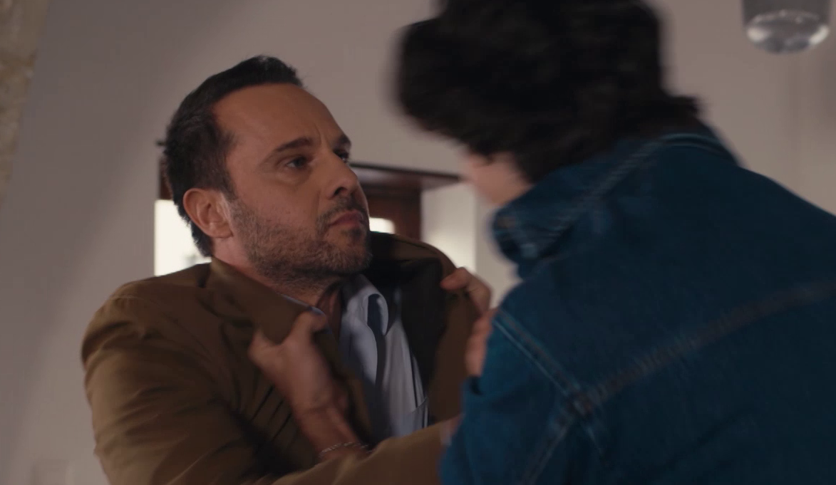 «ΤΑΜΠΟΥ»: Ο Λουκιανός μιλά στην Μάρθα για τον εκβιασμό