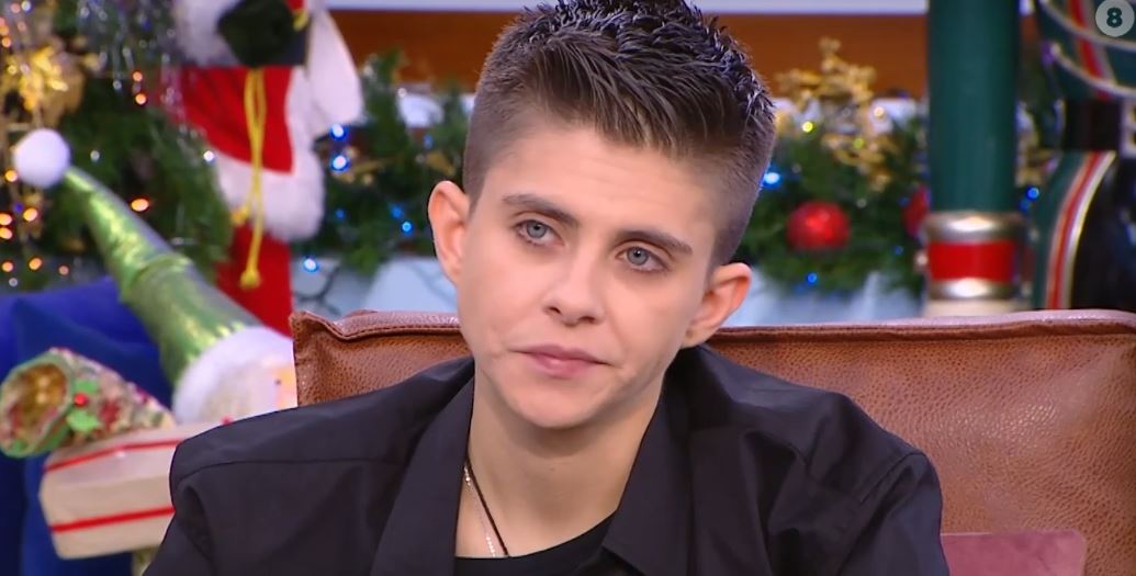 Ειρήνη Μουρτζούκου: «Δεν μπορεί άνθρωπος να με καταλάβει εύκολα» – Τι είπε για την προσαγωγή της, τον ξυλοδαρμό και το εγκεφαλικό της μητέρας της