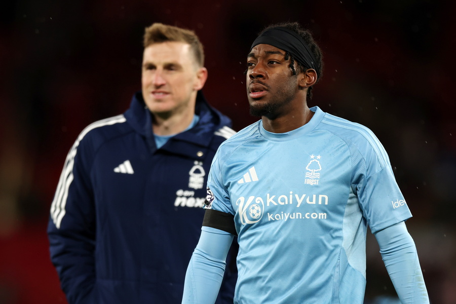 Νότιγχαμ Φόρεστ Ελάνγκα