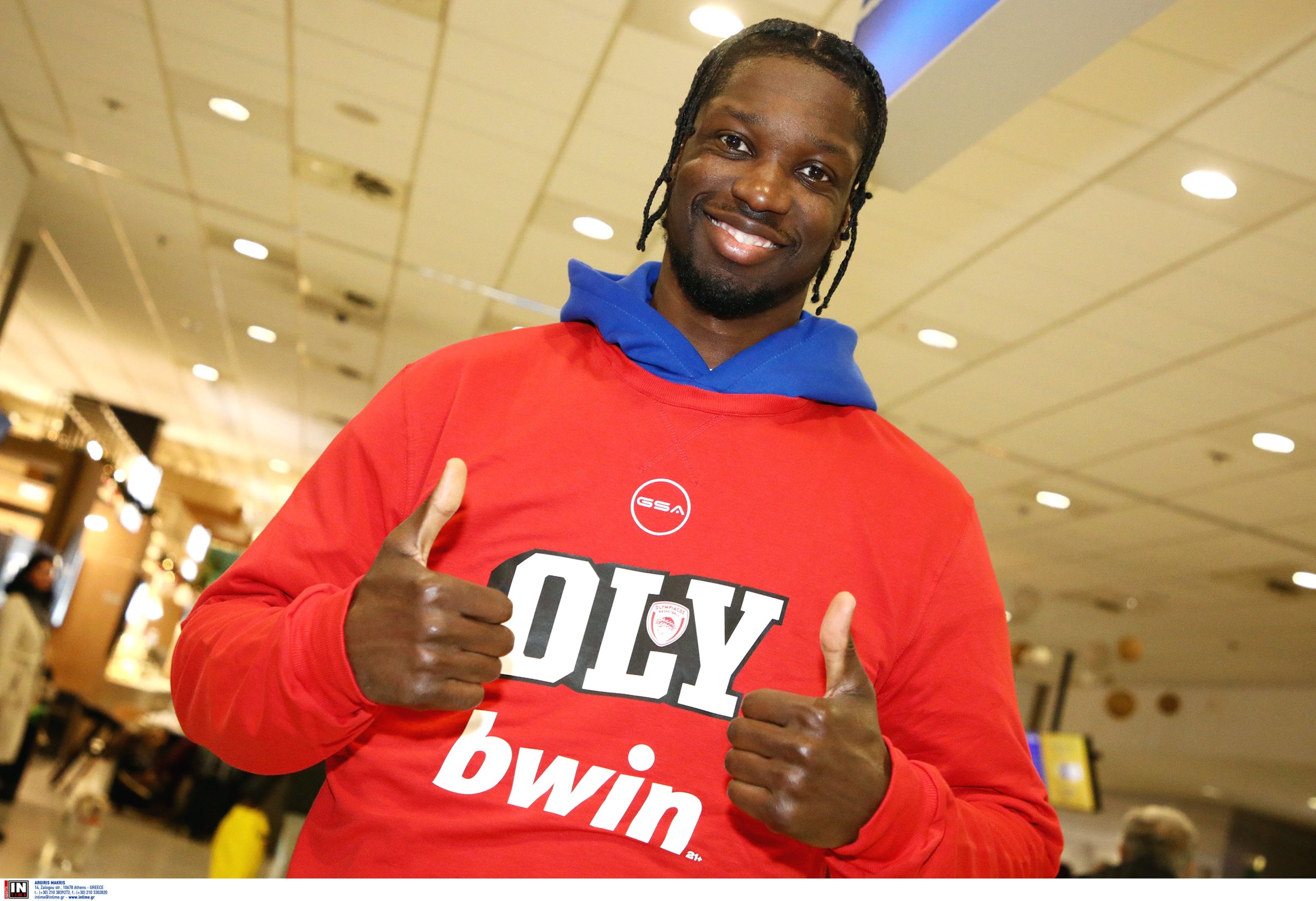 Νέιθαν Μενσά Ολυμπιακός