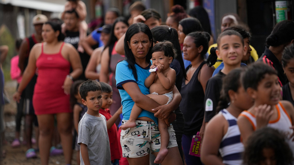 Παναμάς: Ο Ντόναλντ Τραμπ να συνεχίσει τη χρηματοδότηση για τον επαναπατρισμό μεταναστών