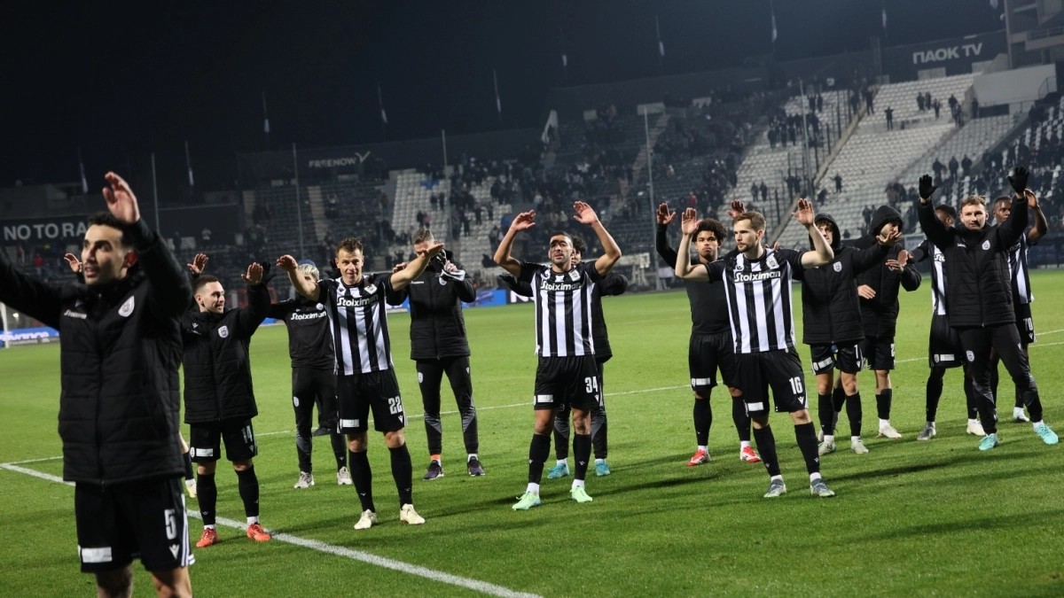 Super League: Μόνος… δεύτερος ο ΠΑΟΚ, έπεσε στην τέταρτη θέση η ΑΕΚ – Τα αποτελέσματα και η βαθμολογία