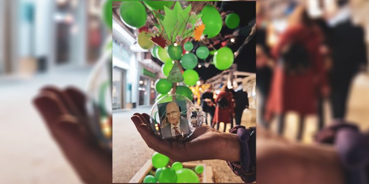 Ιεράπετρα: Στόλισαν χριστουγεννιάτικο δέντρο με θέμα… το παλιό «ΠΑΣΟΚ» – Δείτε φωτογραφίες