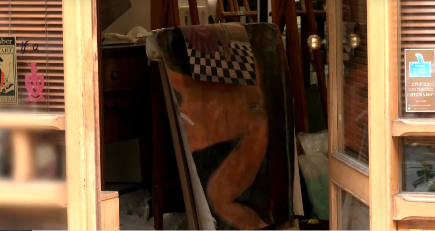 Θεσσαλονίκη: Νέες αποκαλύψεις για το κύκλωμα με τα πλαστά έργα τέχνης – Τους έπιασαν μία ημέρα πριν από τη δημοπρασία 123 πινάκων ζωγραφικής