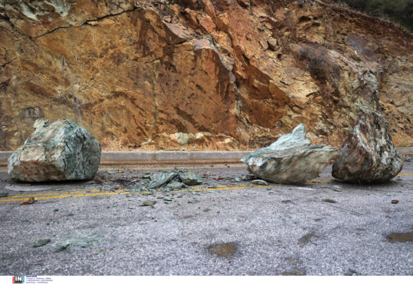 πτώσεις βράχων