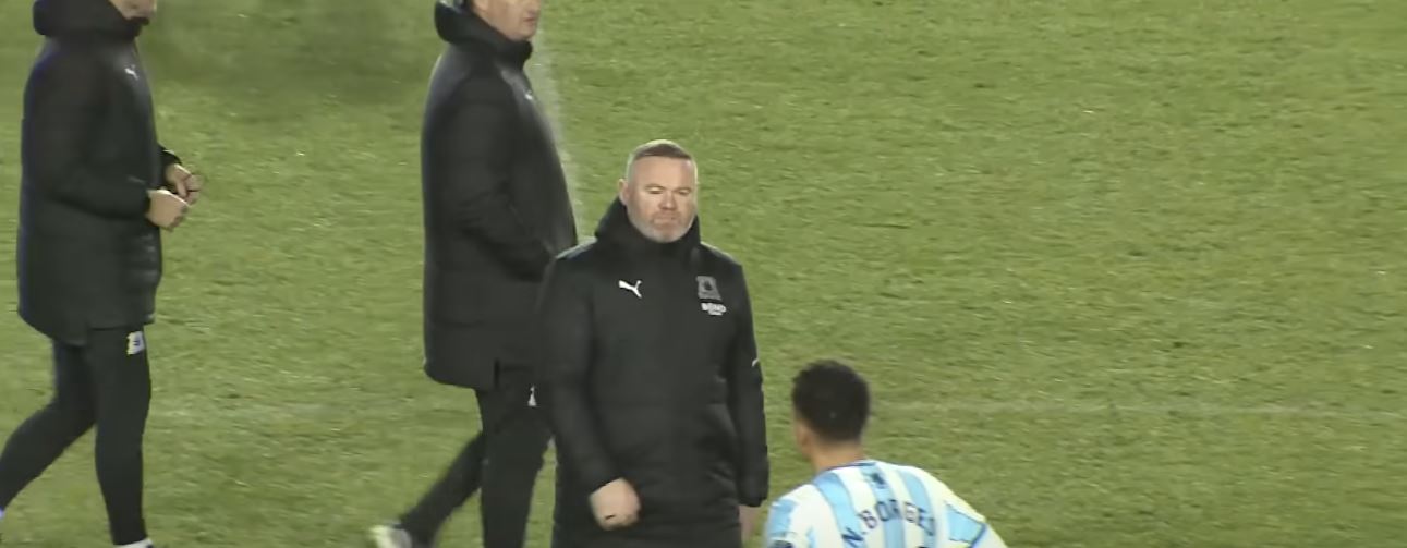 Ρούνεϊ: Κοντά στην “έξοδο” από την Πλίμουθ