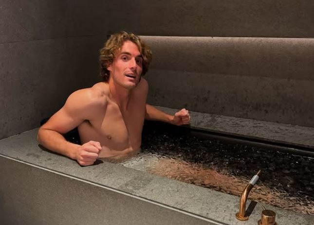 Στέφανος Τσιτσιπάς: Το post με τα πολλαπλά μηνύματα – «Το παιδί ενός ναρκισσιστή γονέα μαθαίνει από νωρίς ότι η αγάπη είναι υπό όρους»