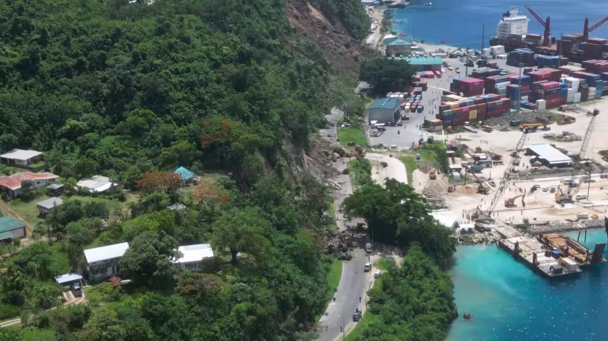 Βανουάτου: Έκκληση για βοήθεια από τους κατοίκους που φοβούνται για νεκρούς και παγιδευμένους – «Ο πιο βίαιος σεισμός των τελευταίων 21 ετών»