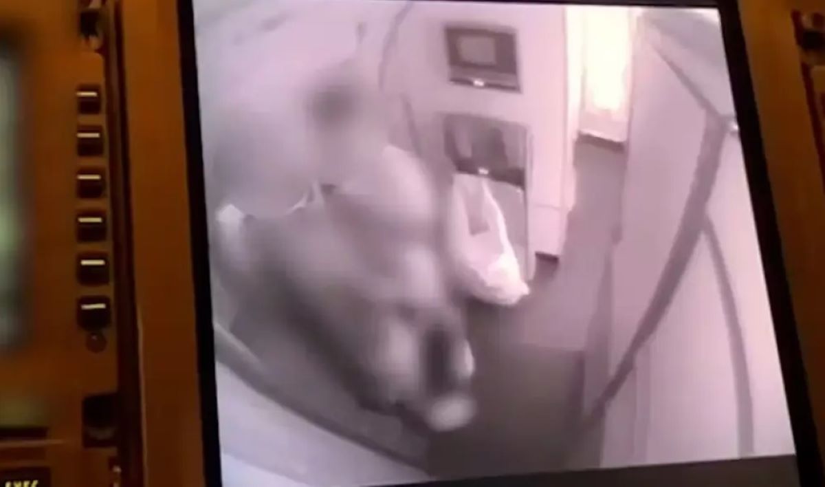 Ζευγάρι επιβατών «συνελήφθη» σε ερωτικές περιπτύξεις σε πτήση