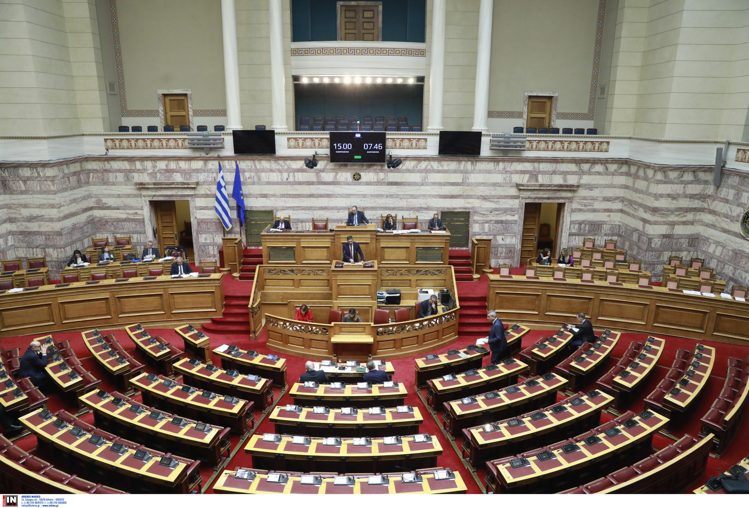 Βουλή: Υπερψηφίστηκε το νομοσχέδιο για τη δωρεά στο ΕΣΥ αεροσκάφους διακομιδής ασθενών, από το ίδρυμα Σταύρος Νιάρχος