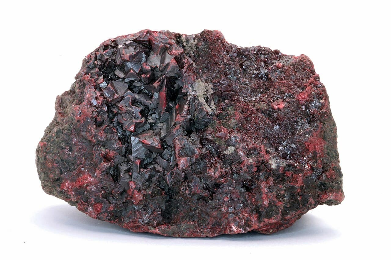 Καθαρός κινναβαρίτης. 