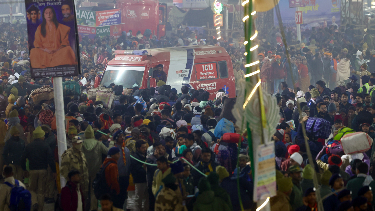 Ινδία: Τουλάχιστον 15 νεκροί σε ποδοπάτημα κατά τη διάρκεια ινδουιστικού προσκυνήματος Κουμπ Μελά