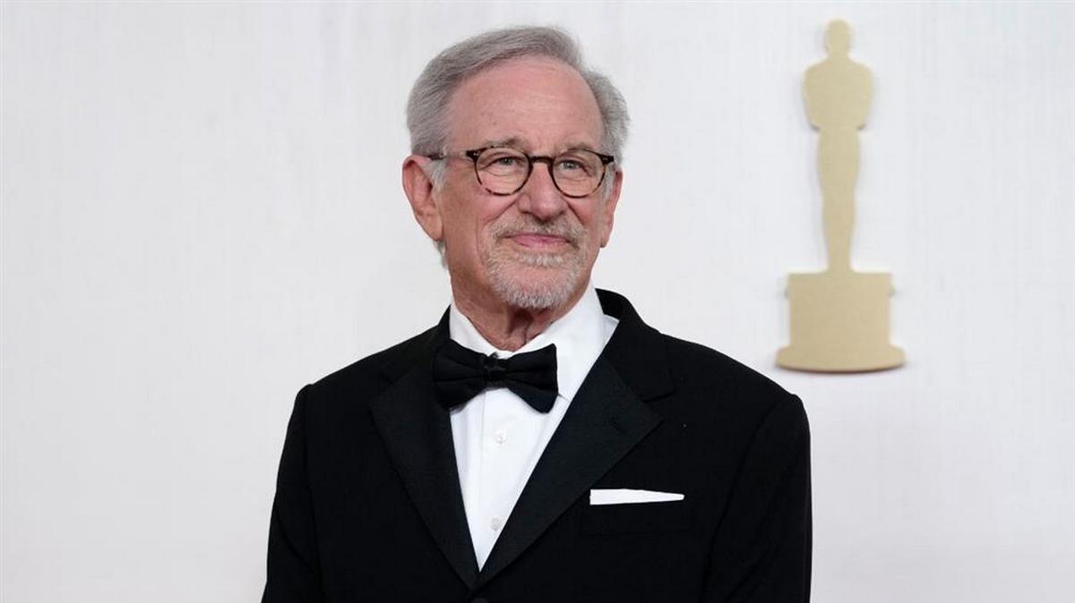 Στίβεν Σπίλμπεργκ: Σκέφτηκε να γυρίσει τη συνέχεια του «Ε.Τ.» που θα διαδραματιζόταν στο διάστημα