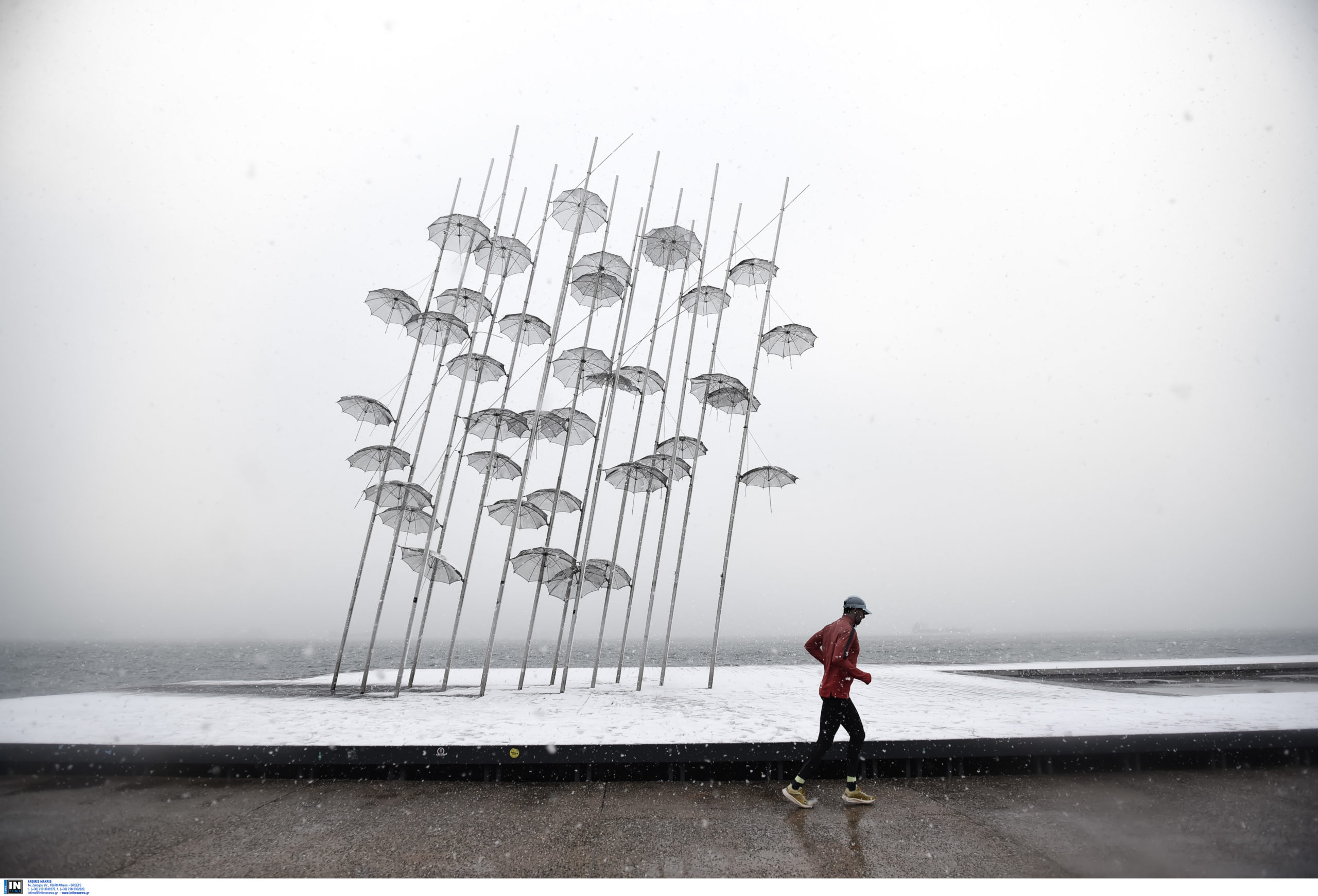 Θεσσαλονίκη: Σε επιφυλακή οι δήμοι για τον ενδεχόμενο χιονιά – «Ζεσταίνουν» τα εκχιονιστικά τους μηχανήματα