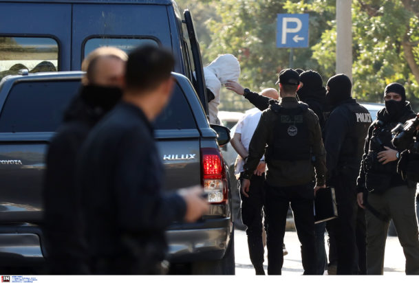 κύκλωμα αστυνομικοί