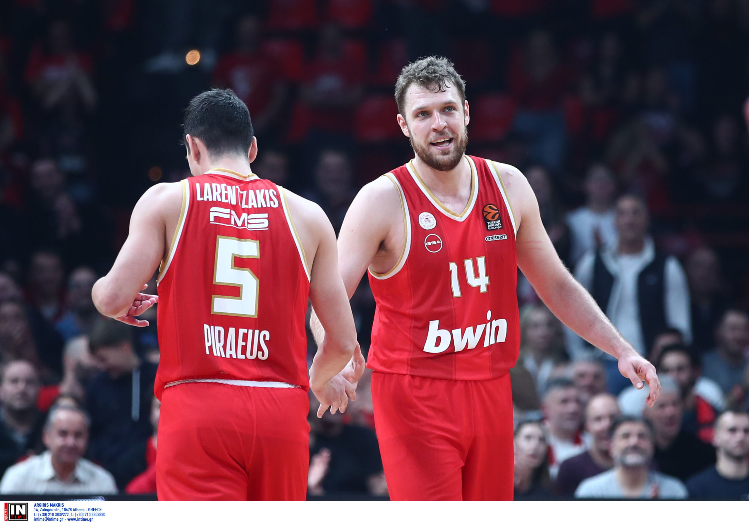 Ολυμπιακός – Μπάγερν Μονάχου 112-69: «Ερυθρόλευκος» θρίαμβος στο ΣΕΦ με Βεζένκοφ βγαλμένο από… Playstation