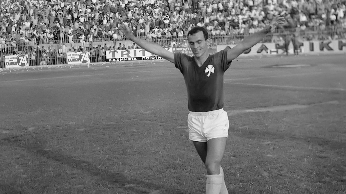 Γιώργος Κούδας στον Realfm 97,8: «Το μυαλό του Μίμη Δομάζου λειτουργούσε σε κλάσματα δευτερολέπτου»