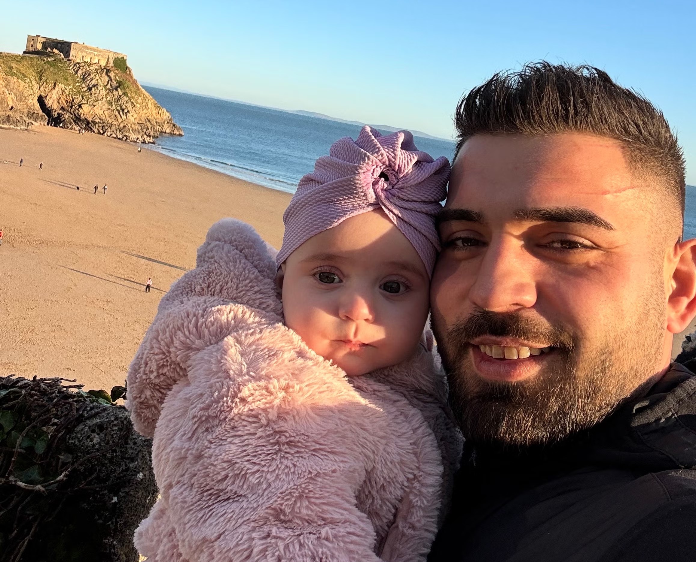 Τραγωδία στην Ουαλία: Αυτοκίνητο συνέθλιψε βρέφος σε υπόγειο χώρο πάρκινγκ – Ο οδηγός ήταν φίλος της οικογένειας