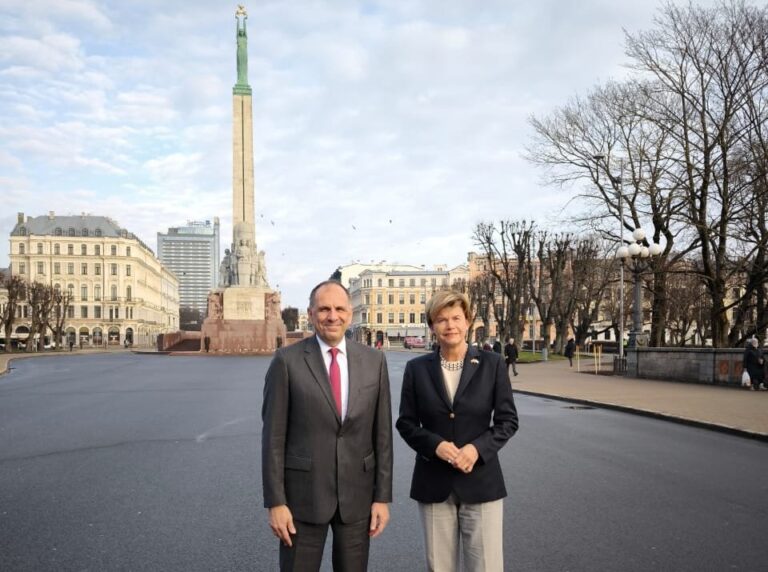 Επίσκεψη Γεραπετρίτη στη Ρίγα
