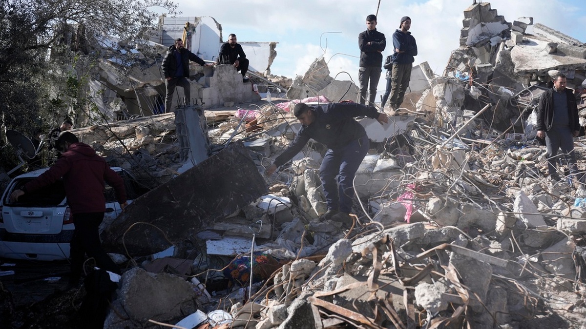 Δυτική Όχθη: Τουλάχιστον 10 νεκροί σε ισραηλινή αεροπορική επιδρομή στο βόρειο τμήμα
