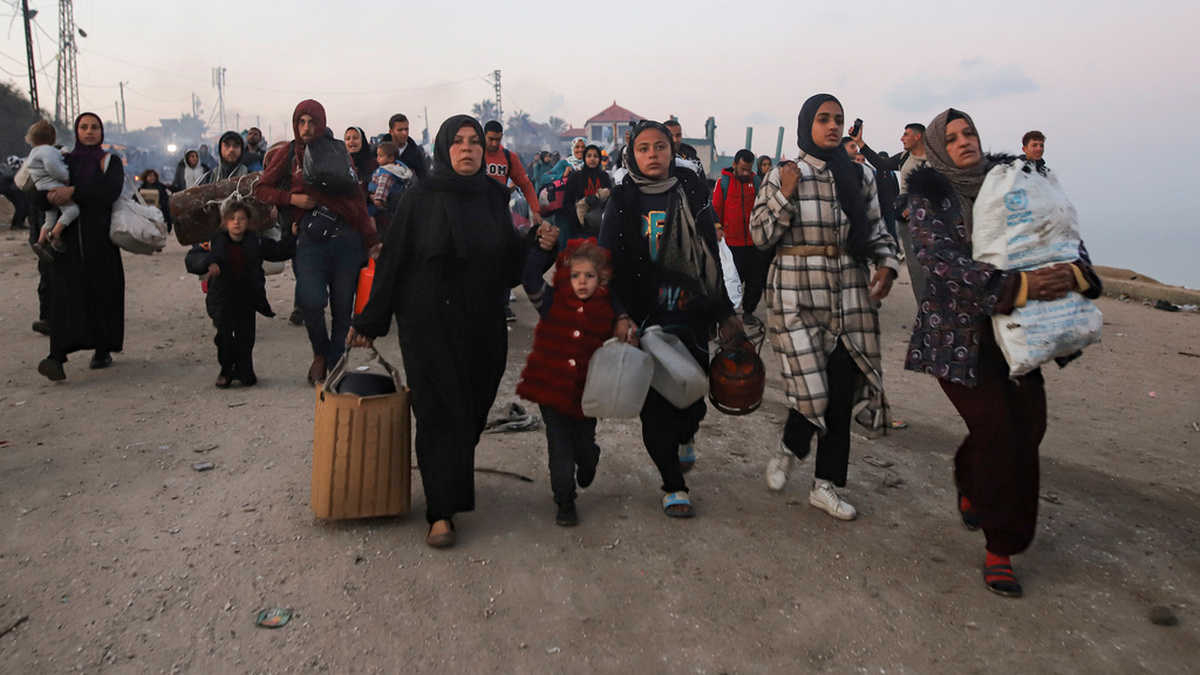 Ντόναλντ Τραμπ: Αίγυπτος και Ιορδανία θα υποδεχθούν εκτοπισμένους Παλαιστίνιους από τη Γάζα – Το απορρίπτουν Αμάν και Κάιρο