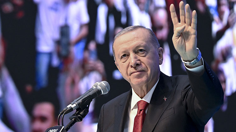 Παραλήρημα Ερντογάν: Έλαχε στην ταπεινότητά μου να ανοίξει την Αγία Σοφία – Τι είπε για την Συρία