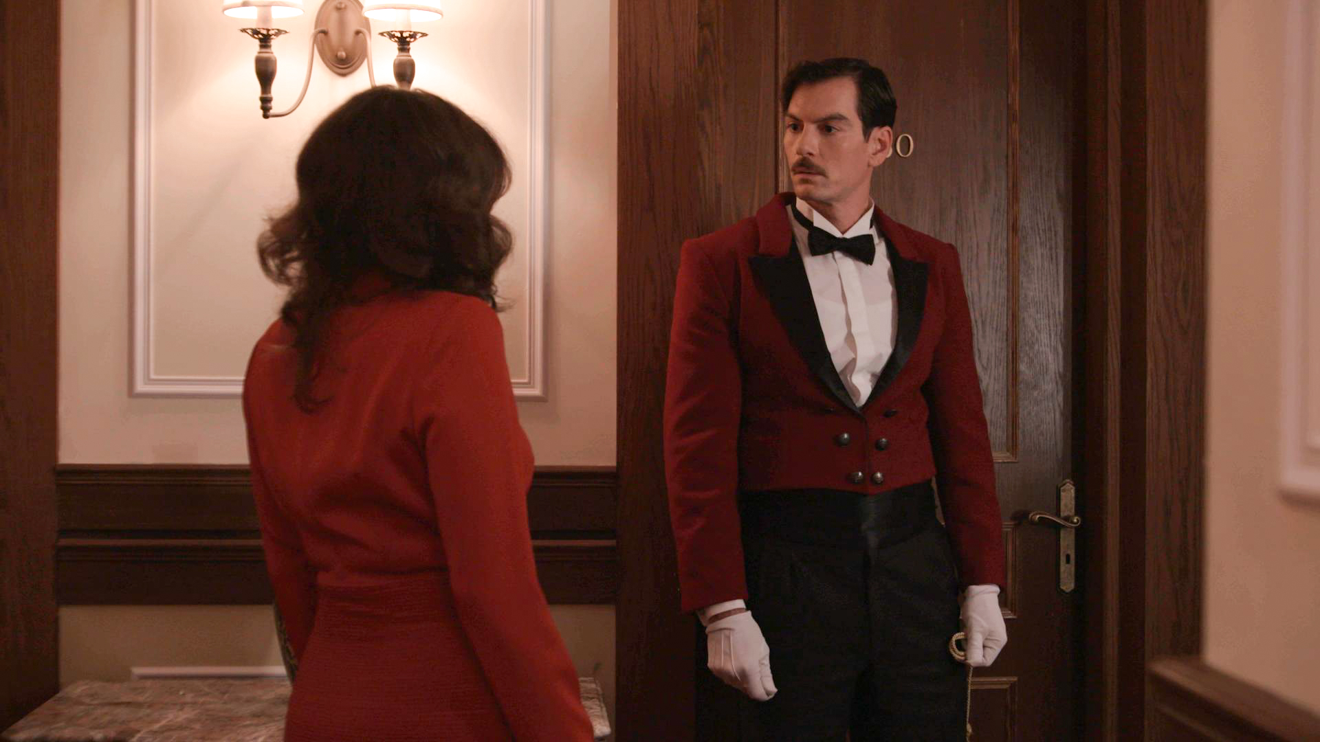 Grand Hotel: Ο Πέτρος και η Αλίκη έρχονται αντιμέτωποι με μια μεγάλη αποκάλυψη – Τι θα δούμε στα επόμενα επεισόδια