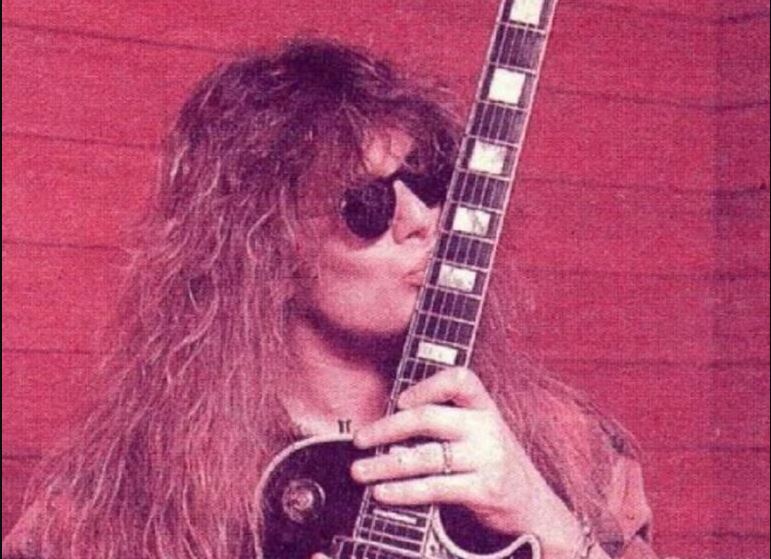 ΚΙΘΑΡΙΣΤΑΣ ΝΕΚΡΟΣ