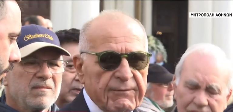 Βασίλης Κωνσταντίνου