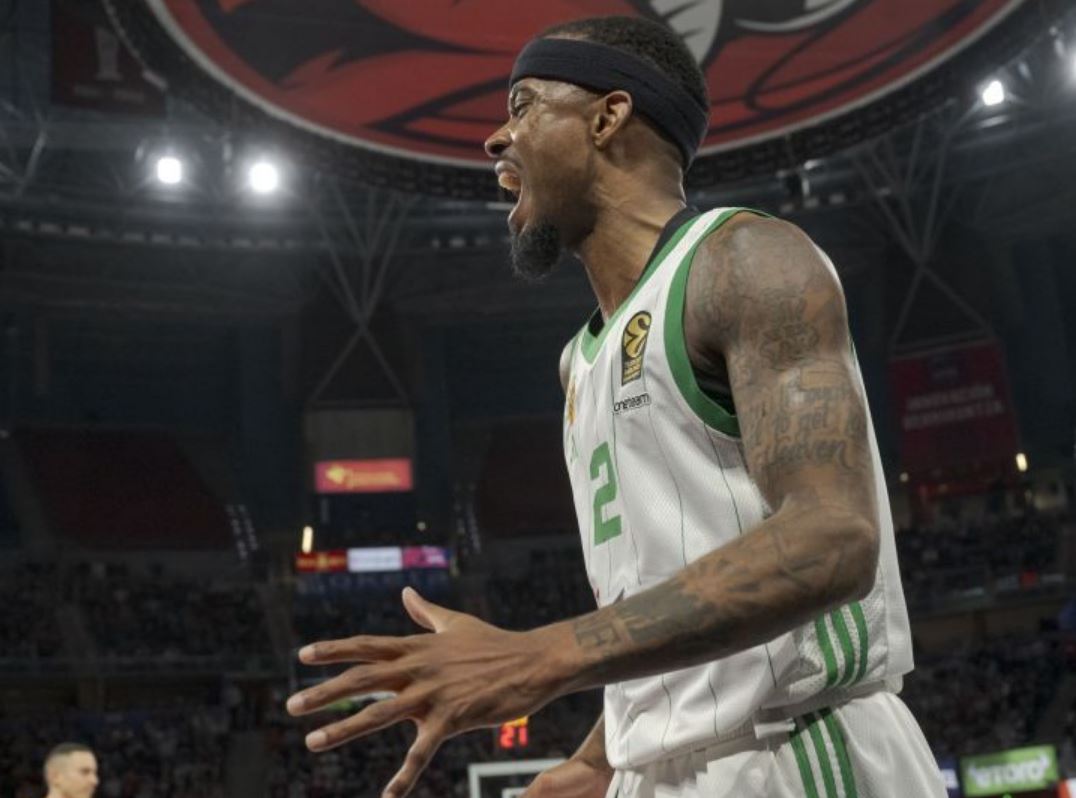 ΠΑΝΑΘΗΝΑΙΚΟΣ