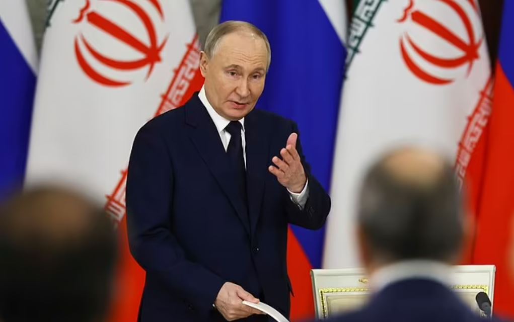 Πούτιν: Το «μυστικό» διάλειμμα στο ορεινό «παλάτι» του – Ξεκούραση και μπάνια με αίμα ελαφιών ενόψει συνομιλιών με τον Τραμπ