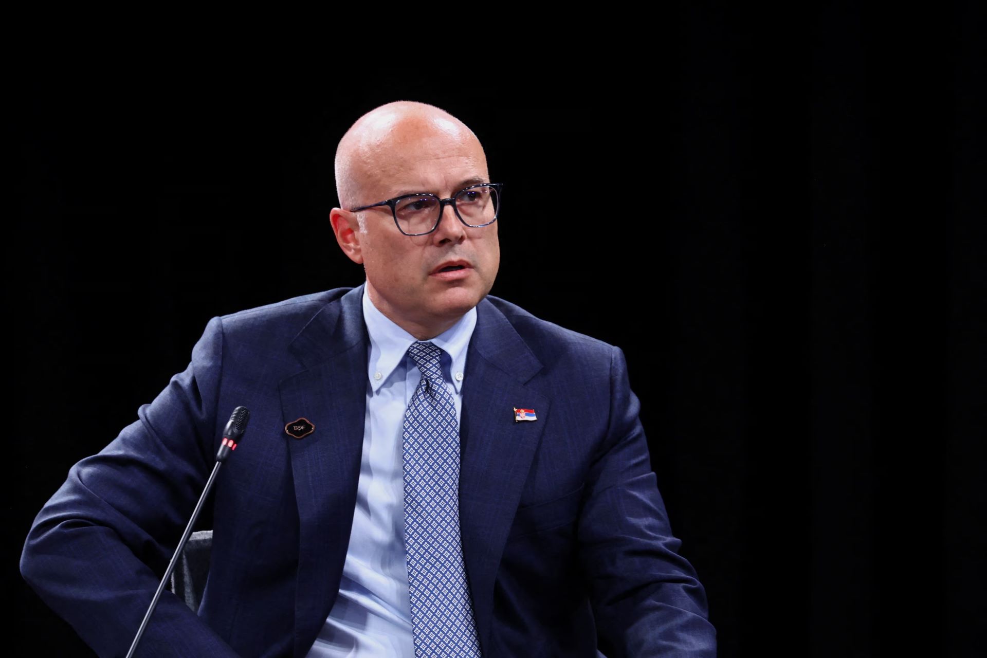 Σερβία: Παραιτήθηκε ο Πρωθυπουργός Μίλος Βούτσεβιτς